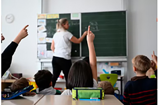 "Les inégalités de genre dans l’apprentissage des sciences ne sont pas ...